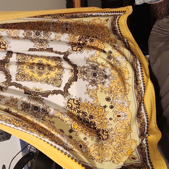 Dress - Picture 5 of 6